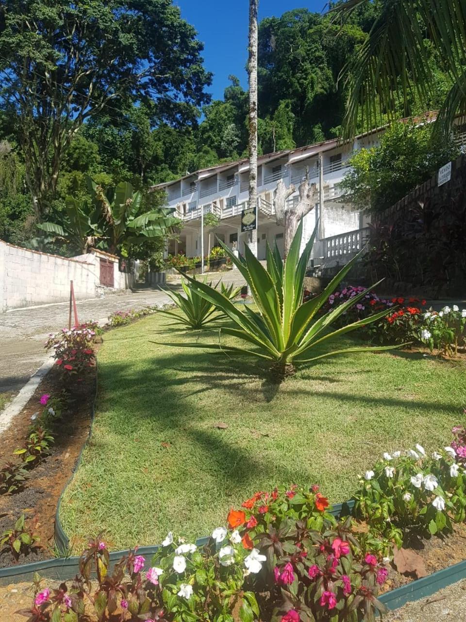 Apartmán Pe Na Areia 350 Metros Da Pg Ubatuba Exteriér fotografie